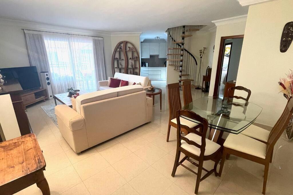 Luxurioese Duplex Ferienwohnung In Sehr Ruhiger Wohnanlage Mit Meerblick Эль-Пальмар Экстерьер фото